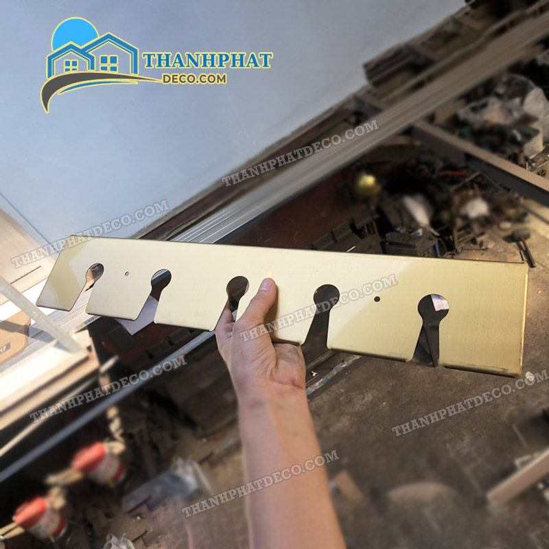 Giá Treo Ly Rượu Inox Giá Treo Ly Rượu Inox